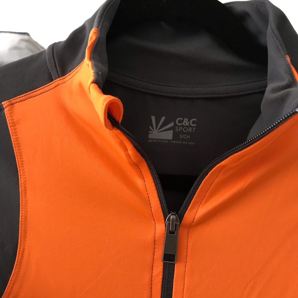 NWOT workout jacket - Picture 4 of 8